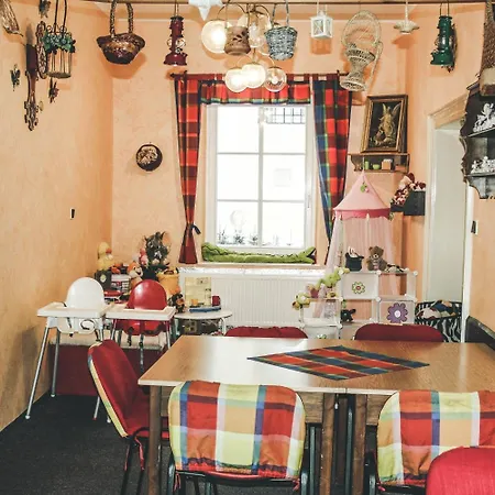 Familia Гостевой дом 3*