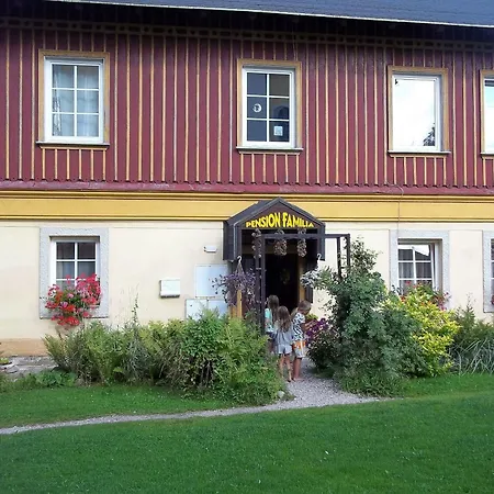 Familia 3* Harrachov